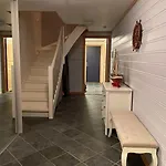 Flott Rorbu Pa Idylliske Langevag/bomlo Dom wakacyjny
