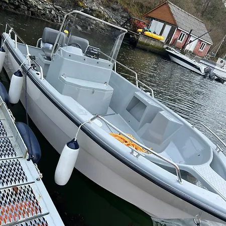 بيت للعطل Flott Rorbu Pa Idylliske Langevag/bomlo Bomlo